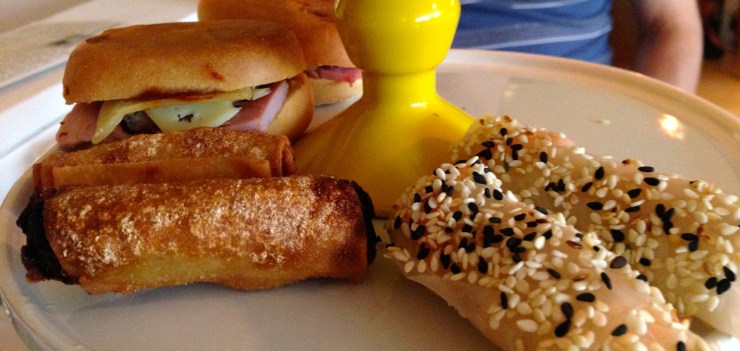 Cubano sandwich and spring rolls at Asia de Cuba